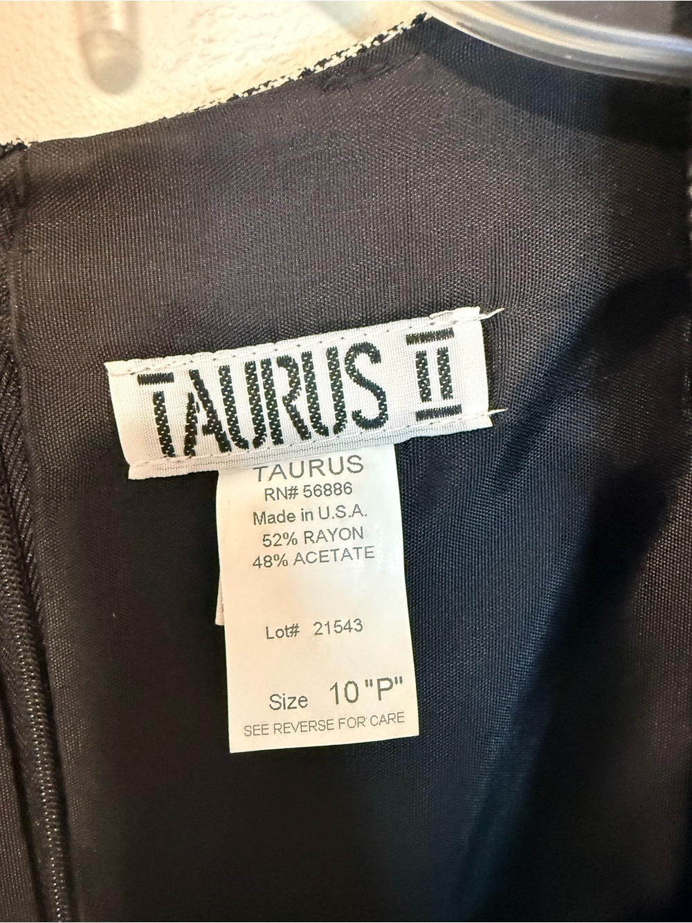 Vintage Taurus II 2 Piece Dress Jacket Set Gray Petite 10 USA Career Chic - Picture 9 of 9